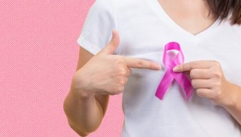 Paciente com câncer de mama conta como enfrentou o tratamento: ‘O acolhimento foi minha inspiração’