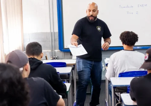 Diferentemente dos vestibulares tradicionais, o Provão Paulista acompanha o desempenho dos estudantes ao longo das três séries do Ensino Médio  Foto: Divulgação/Governo de SP