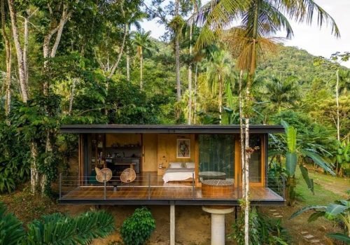 Cabana em Ubatuba (SP), destino que está em alta entre os hóspedes da Geração Z no Brasil