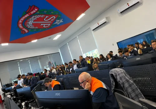 Estudantes e professores da rede estadual de SP participam de aulas e capacitações sobre o El Niño